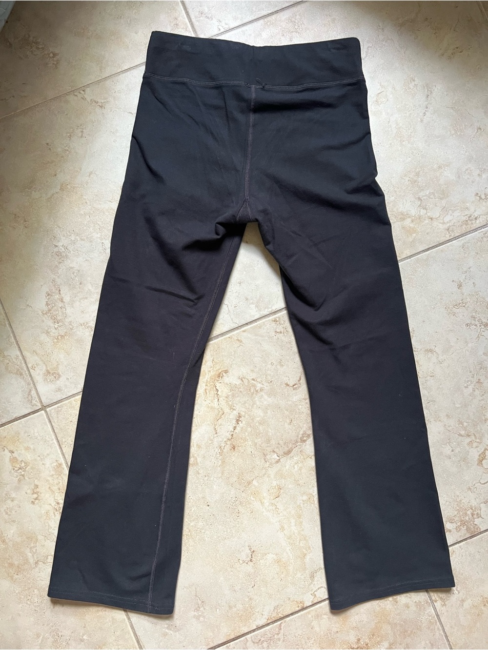 โผ๏ธEUC: Pact Organic Black Bootcut Leggings - S - Picture 5 of 6